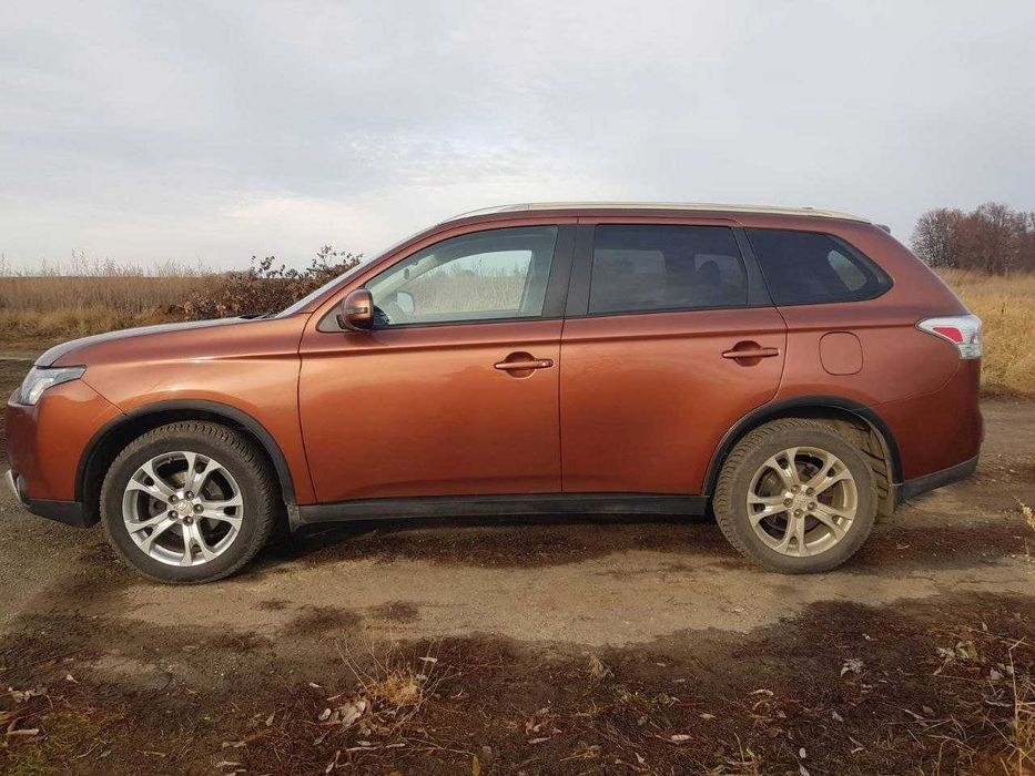 Продам власний Mitsubishi Outlander 2014 року
