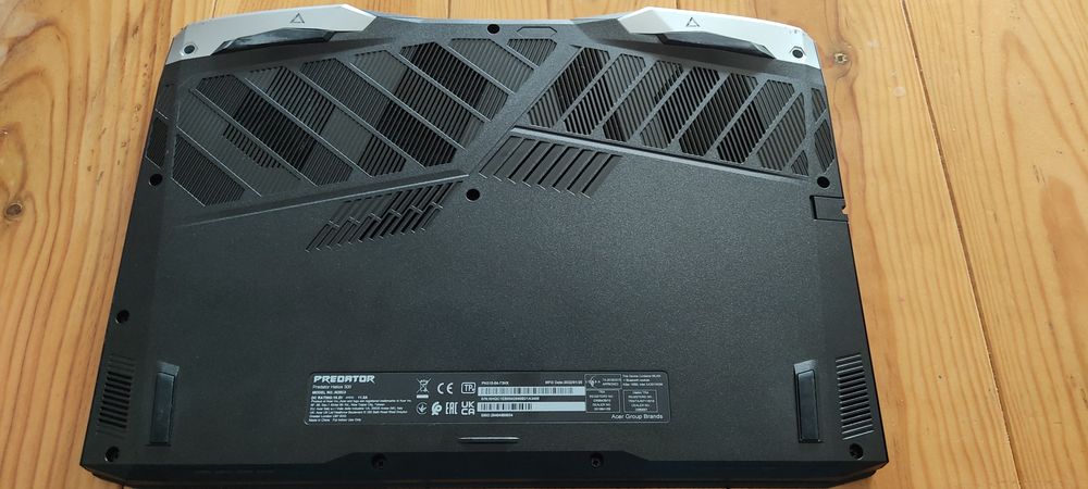 Portátil Gamer Predator Triton 500 SE