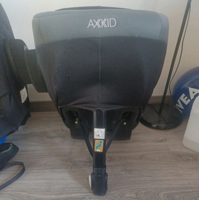 1 Cadeira auto Axkid