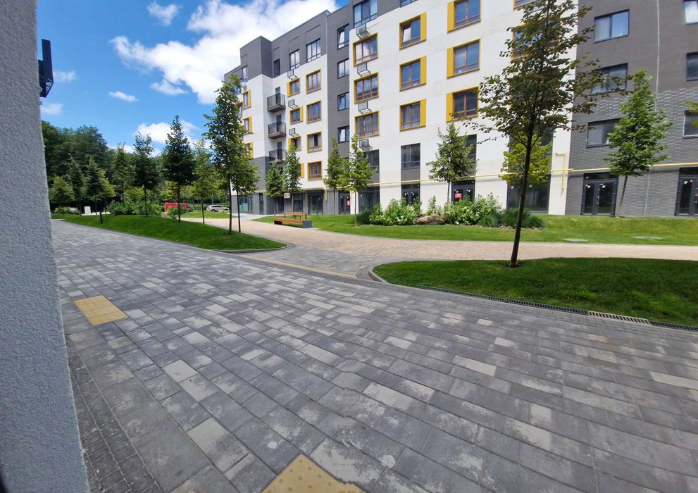 Комерція 60м2. ЖК Молодість