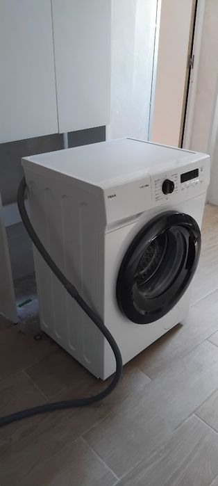 Frigorífico combinado,  máquina de lavar 8kilos