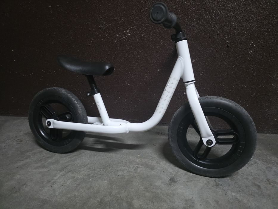 Bicicleta para aprendizagem (sem pedais)