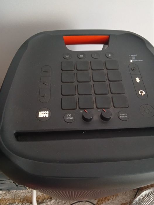 Coluna High Power JBL Partbox 1000 Bluetooth