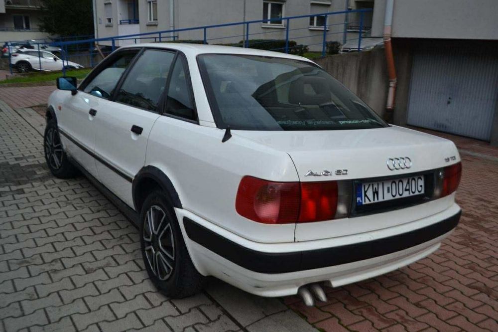 Audi 80