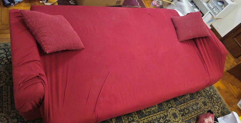 Sofá-cama vermelho 3 lugares