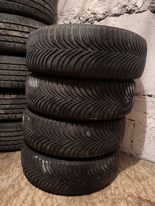 Opony Michelin Alpiny 5  zimowe