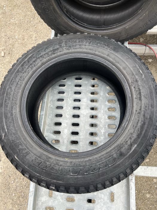 Продам шини YOKOHAMA 265/60 R18 4шт