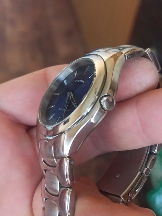 Фирменные часы, годинник Casio, Fossil, Peugeot 807