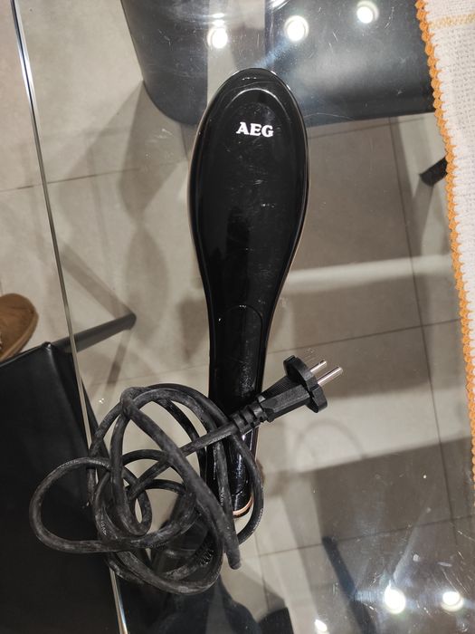 Escova elétrica alisa cabelo