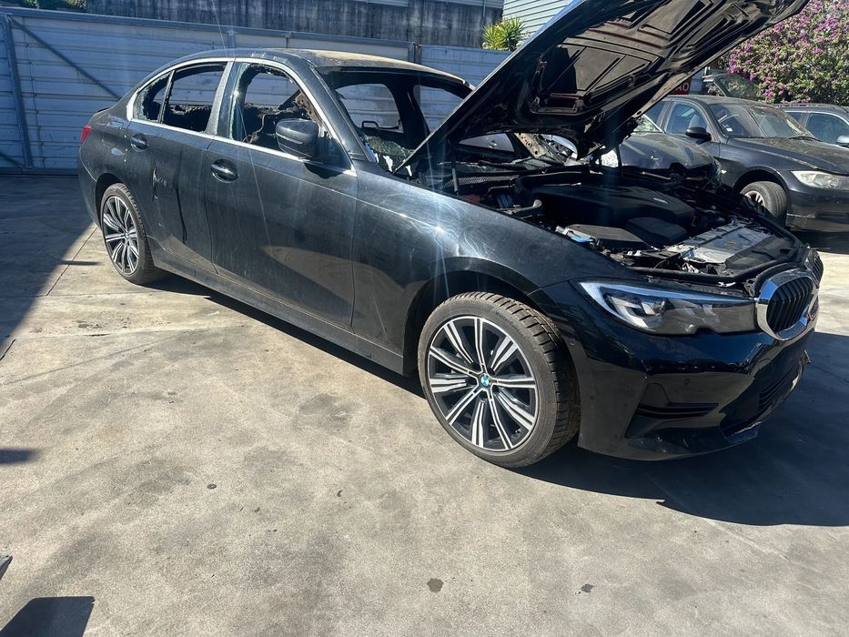 BMW 330 E PLUG IN G20 DE 2020 CENTRO DE ABATE DE VEICULOS