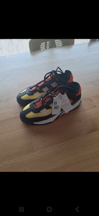 Sapatilhas Adidas Nitebal