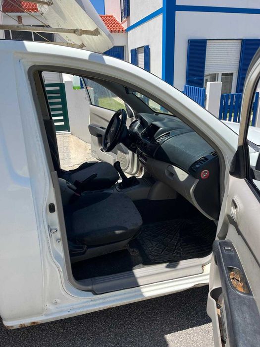 Mitsubishi L200 2.2 Diesel | 2010 | Caixa Isotérmica | 6.500€