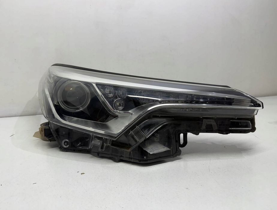 ford focus mk4 iv 4 lampa prawa przód ładna mx7b-13e014-cd