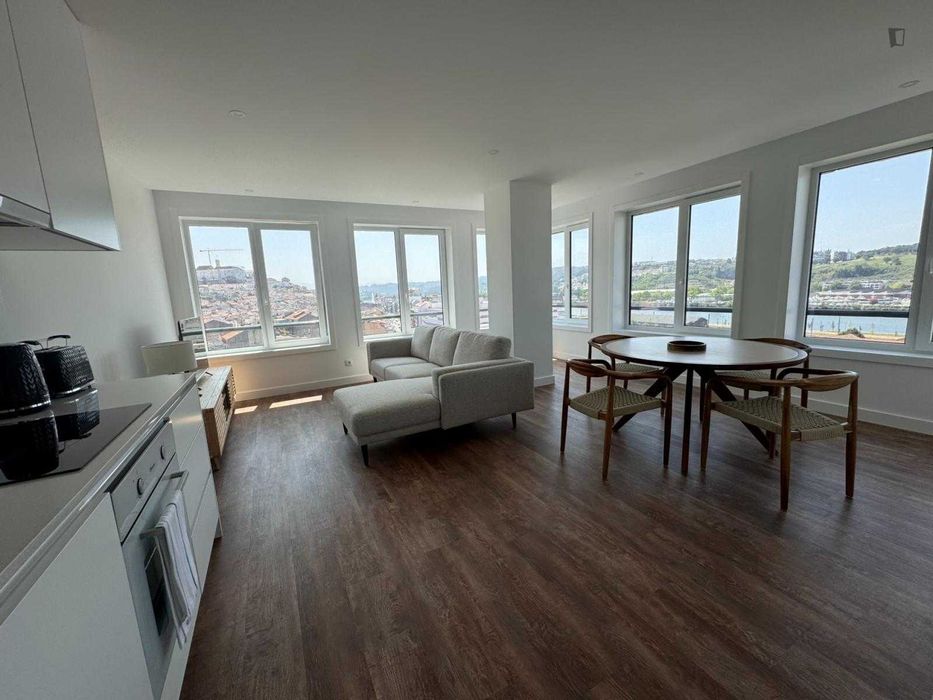apartamento T1 no centro/ baixa de Coimbra