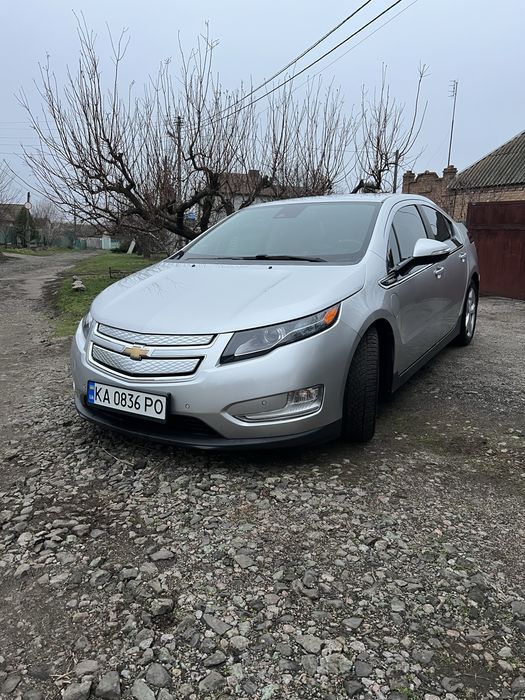 Chevrolet volt hybrid