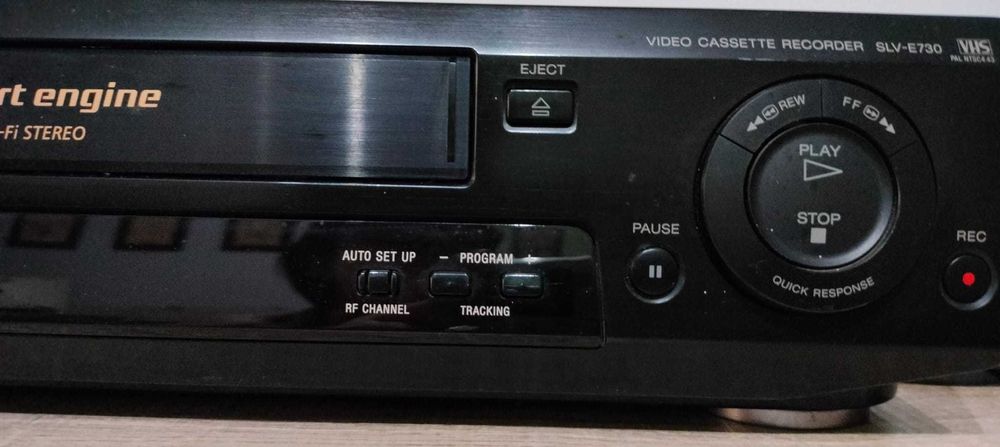 VHS Video Recorder, Sony Brand, Model SLV-E730NP + Remote Control64284332437378122