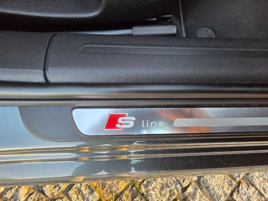 Audi A4 sline impecável, para quem gosta de conforto e segurança