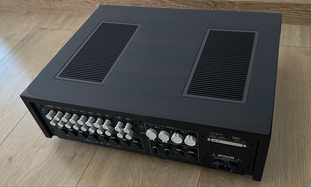 Accuphase C 3800 Przedwzmacniacz