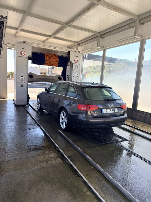 Audi a4  avant 2.0 b8 2010