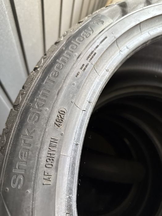 Шини резина 265/40/21 r21 Uniroyal комплект літні