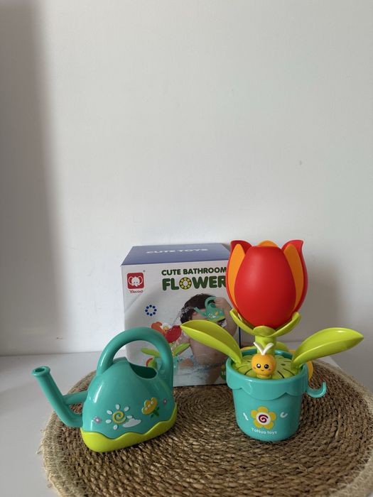Іграшка для купання “Квітка з лійкою” | Водяна іграшка для дітей