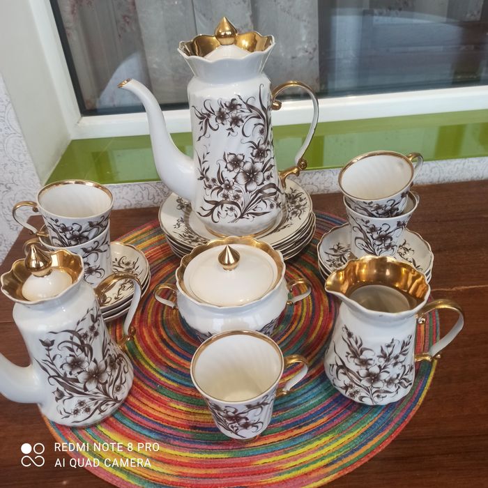 Продается чайный,кофейный сервиз