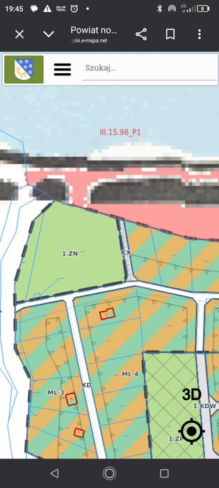 Działka nad jeziorem