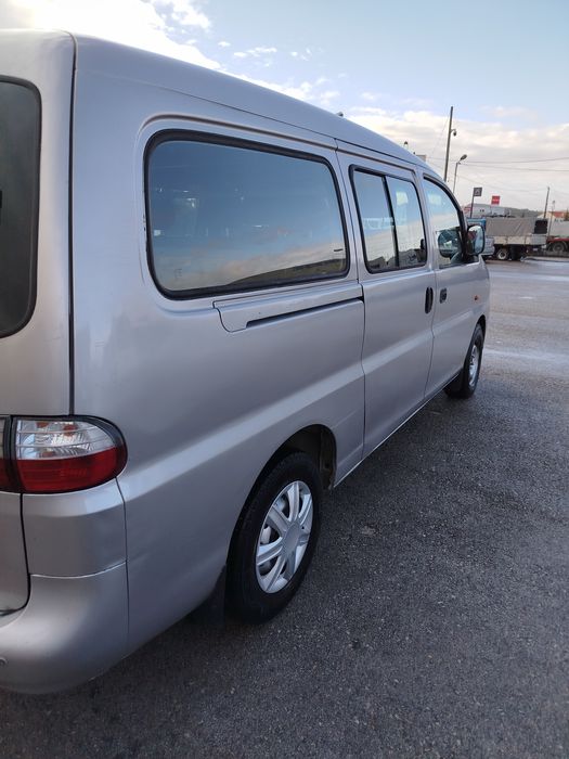 Hyundai H1 _2500_Turbo