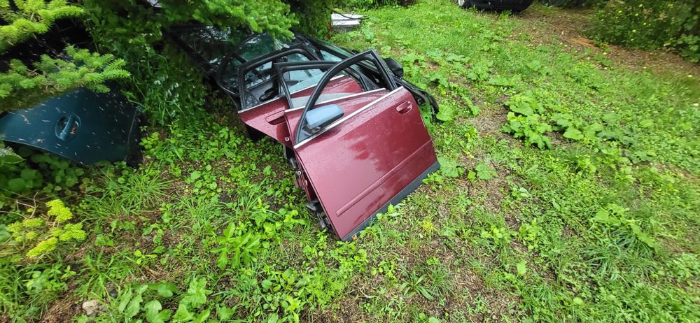 Zderzak Tył  LZ3Q  Audi A 4 B 6 Kompletny   PDC