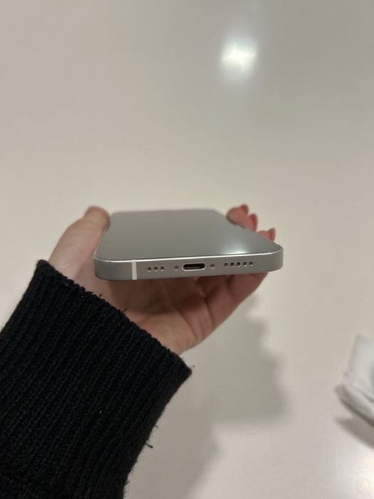 Iphone 12 64gb capacidade.