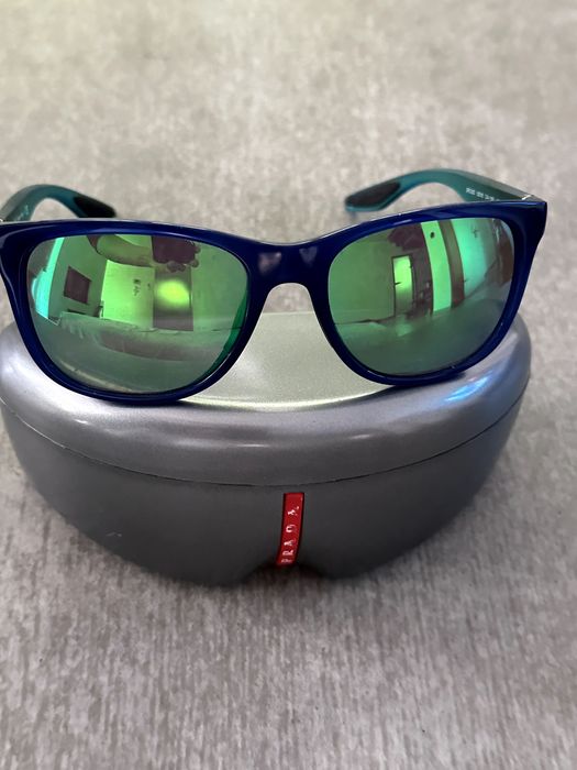 Prada Sport okulary słoneczne lustrzane niebieskie