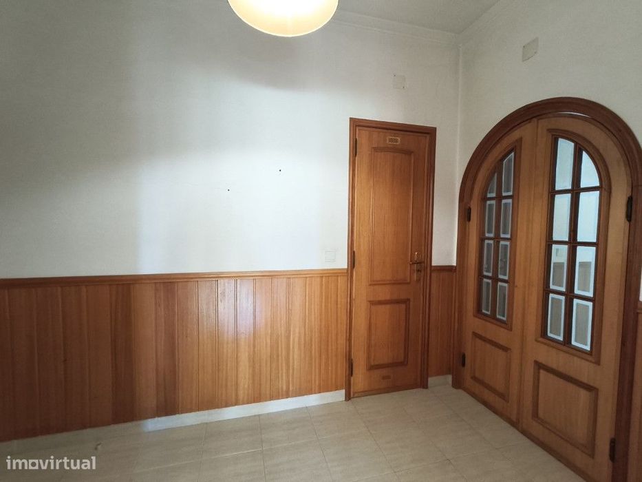 Apartamento T3 no Infantado (Loures) com Arrecadação