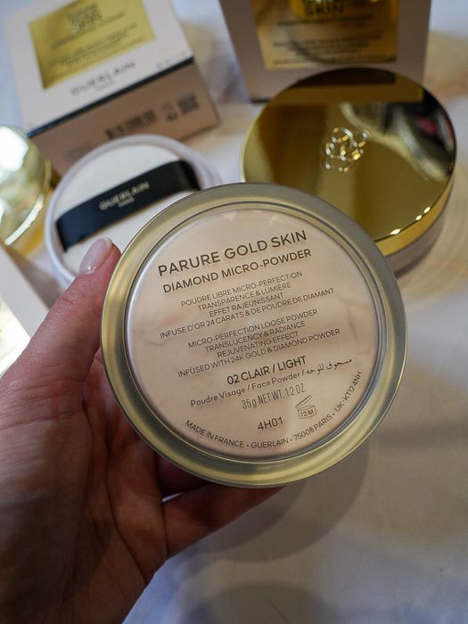 Пудра Guerlain Parure Gold Skin Diamond Micro-Powder