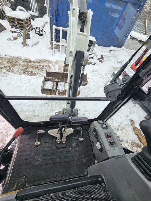 Minikoparka Bobcat E19 Long Arm, super stan, pewna