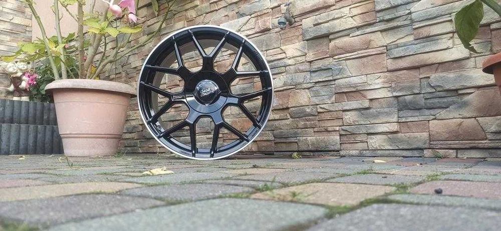 Nowe alufelgi MM05 18 5x112/5x120 Audi Vw Seat Skoda Mercedes BMW