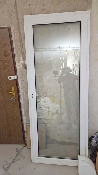 Drzwi balkonowe prawe