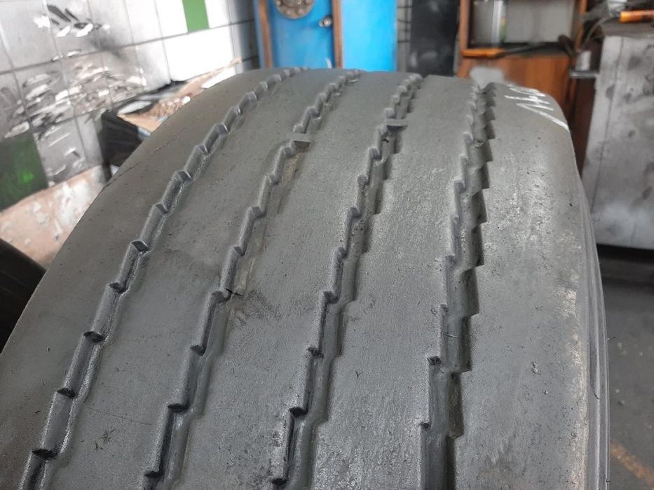 Opona używana ciężarowa 385/65R22.5 LAUFENN 450zł C2442