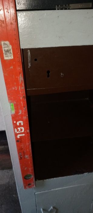 Продам добротний сейф