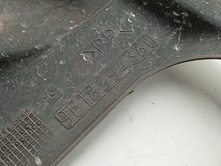 Acabamento de cava de roda - PEUGEOT 306 (7B, N3, N5) | 93 - 03