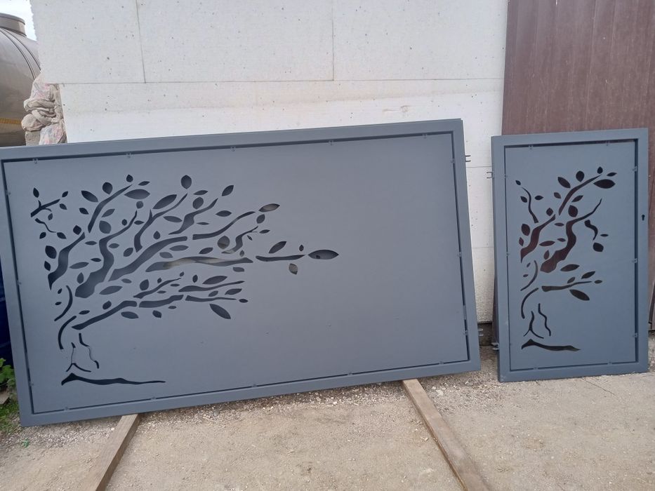 Brama, brama dwuskrzydlowa, brama przesuwna, ogrodzenie, balkon, plot