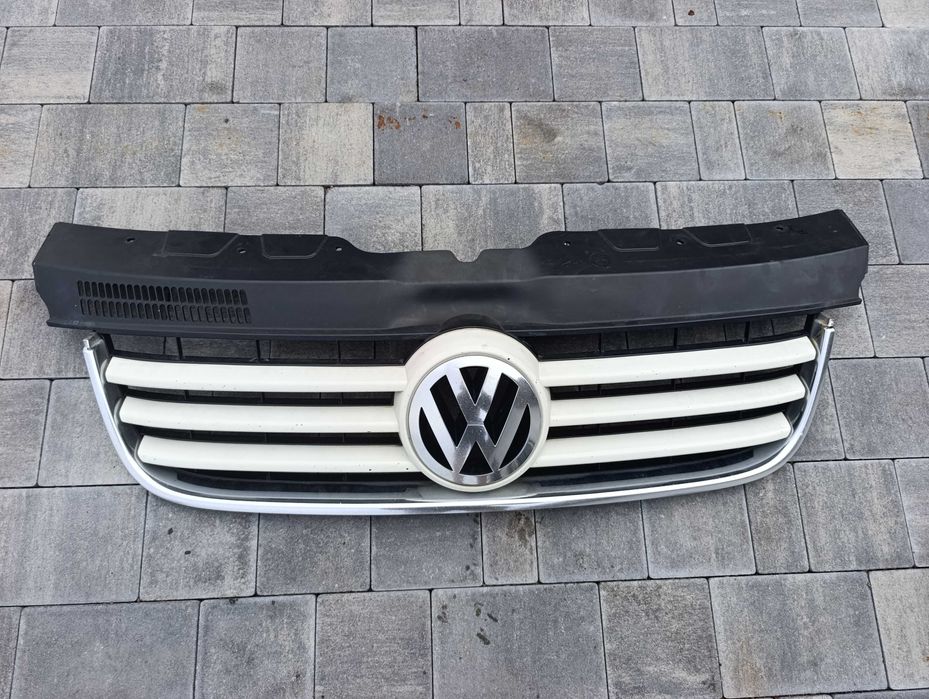 Atrapa zderzaka VW T5 Multivan biała