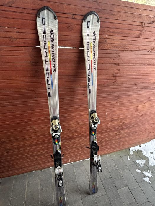 Narty salamon zjazdowe