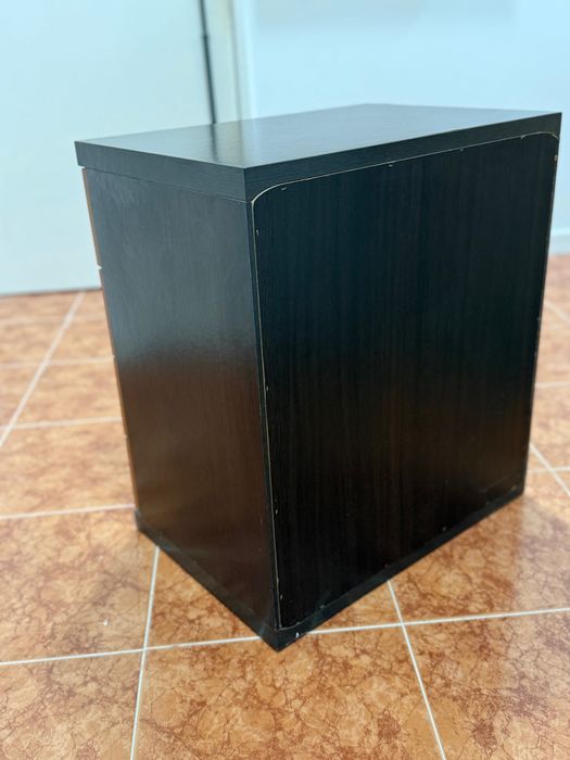 Cómoda madeira maciça