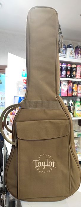 Чехол, футляр  для акустической гитары ,чохол для окустичної гітари"