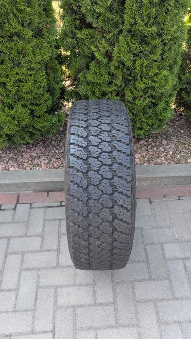 Шина розпаровка 255/75 R17 113T Goodyear Wrangel