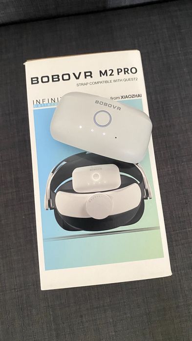 Oculus Meta Quest 2 128Gb + BoboVR M2 Pro + Extras