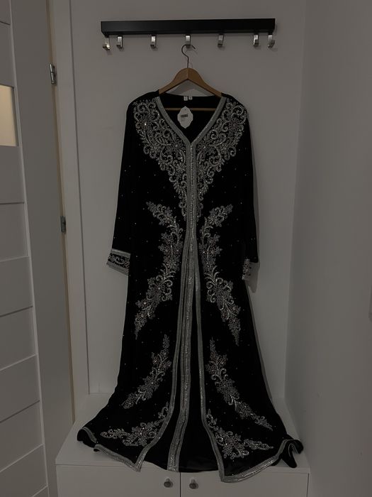 Niesamowita damska arabska (muzułmańska) luźna sukienka - abaja