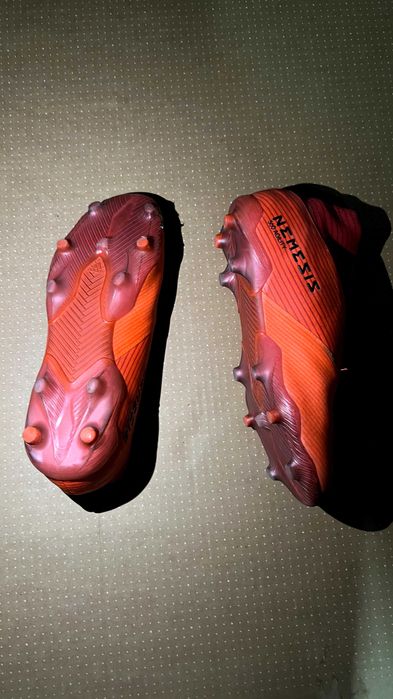 Chuteira ADIDAS NEMEZIZ 19+ laranja número 38,5 / 39 (criança)