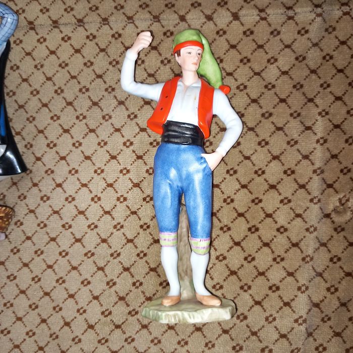 Figuras regionais Vista alegre pintadas á mão