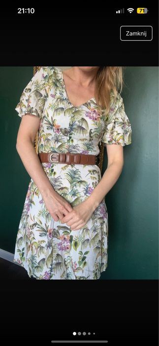 Sukienka Medicine rozm S z wiskozy z motywy kwiatowe